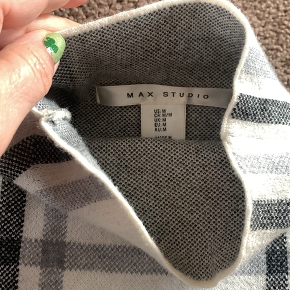 Max Studio Sweater mock kneck - Picture 5 of 6